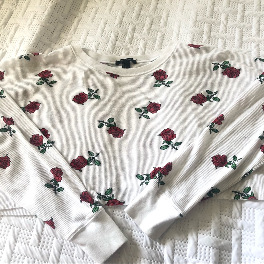 Forever 21 oversized cropped rose thermal